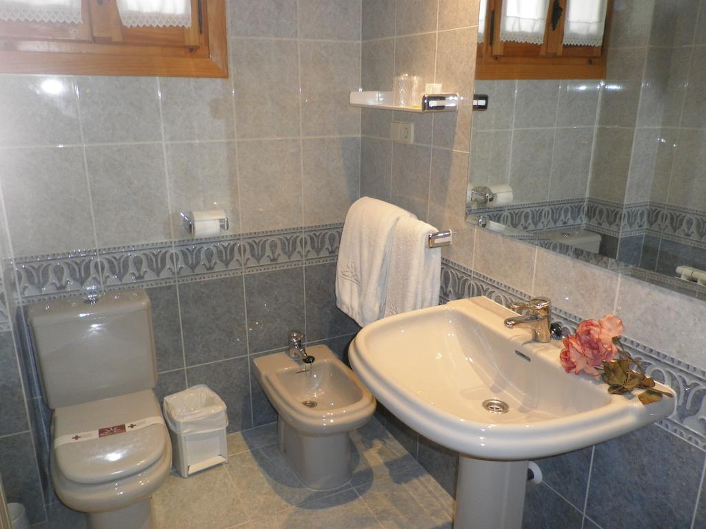 Hotel Boutique Mediodia Plan Phòng bức ảnh